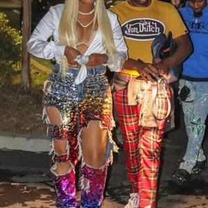 Meet your Posher, Alexis